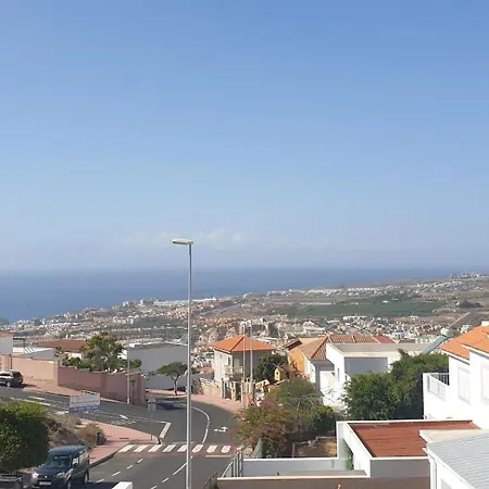Domek alpejski Tenerife Amazing House Adeje Pool Garaje Wifi Ocean View